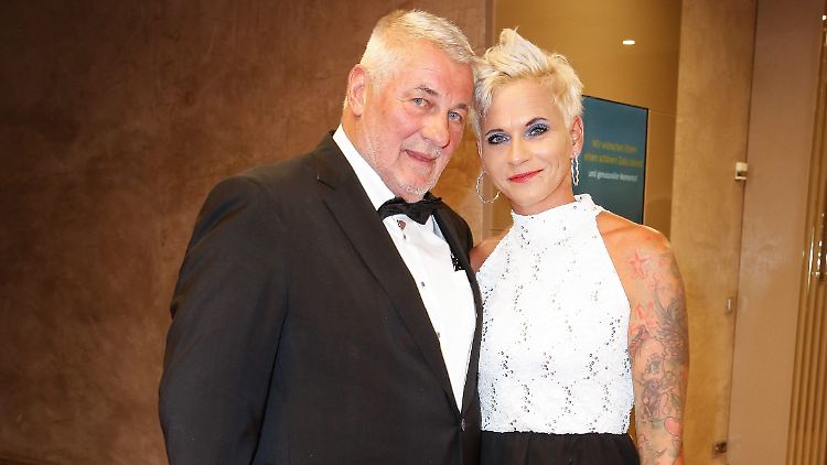 Haben inzwischen zwei gemeinsame Kinder: Heinz Hoenig und Annika Kärsten-Hoenig.