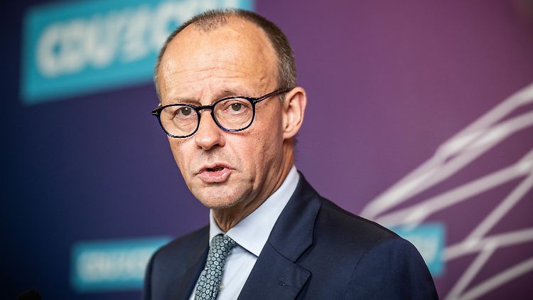 Einwanderung ja, Abschiebung aber auch: Friedrich Merz kritisiert die ausbleibende "Rückführungsoffensive".