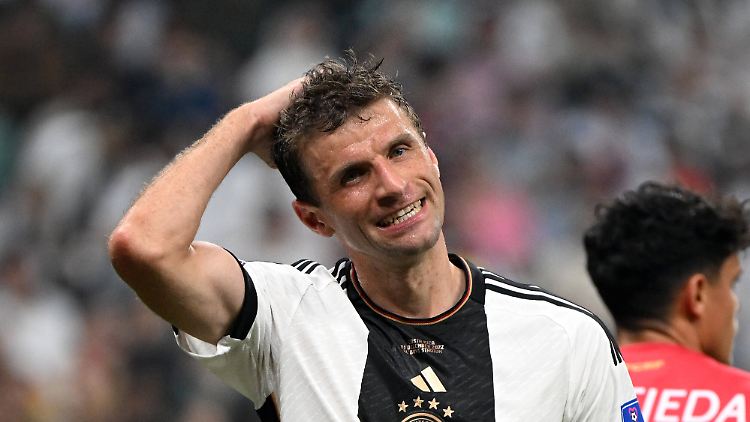Thomas Müller steht dem Bundestrainer weiter zur Verfügung.