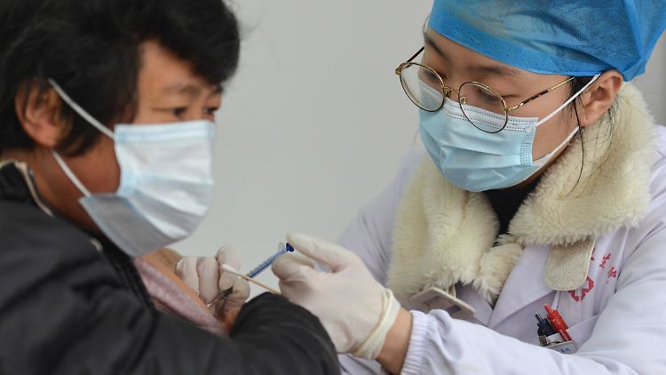 In China sind wegen Impflücken und seltenerer Infektionen weniger Menschen immun gegen Covid 19.