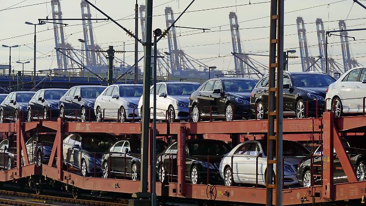 Die Ausfuhren in EU-Staaten sanken im Oktober um 2,4 Prozent auf 71,4 Milliarden Euro.