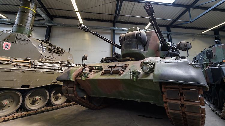 Ein Flugabwehrkanonenpanzer der Bundeswehr vom Typ "Gepard": Schon im Juli kann dann auch Deutschland Munition für ihn an die Ukraine liefern.