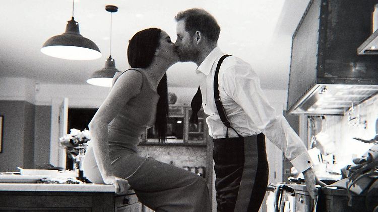 Die Erwartungen heizen Harry und Meghan mit dem Trailer zu ihrer Doku schon mal kräftig an.
