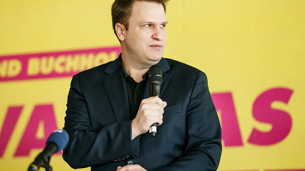 Christopher-Vogt-Fraktionsvorsitzender-seiner-Partei-im-schleswig-holsteinischen-Landtag