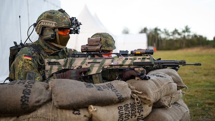 Viel des Bundeswehr-Bestands wurde an die Ukraine abgegeben. Das bekommen die deutschen Truppen zu spüren.