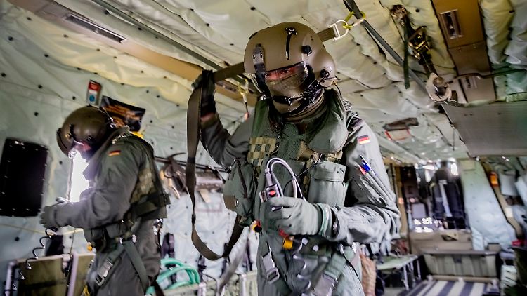 Zu den Spezialkräften der Bundeswehr zählt unter anderem das Hubschraubergeschwader 64 der Luftwaffe.