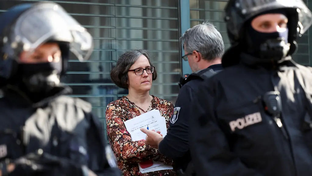 2e9a382c2de28a6be248d3155ac27de1