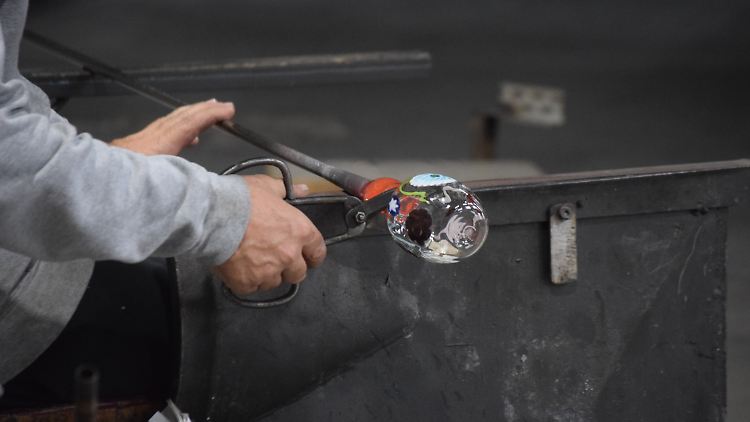 Kompliziertes, beliebtes Handwerk: Anfertigungen aus Murano-Glas.