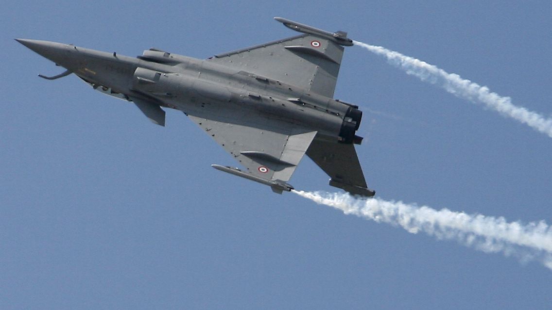 Dassault Rafale: Auftrag aus Brasilien hängt am seidenen Faden. Präsidentin Rousseff favorisiert Boeing.