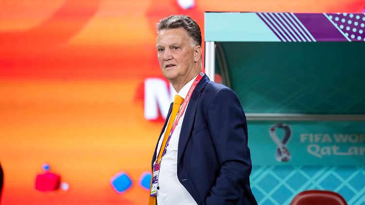 Louis van Gaal steht Ajax künftig beratend zur Seite.