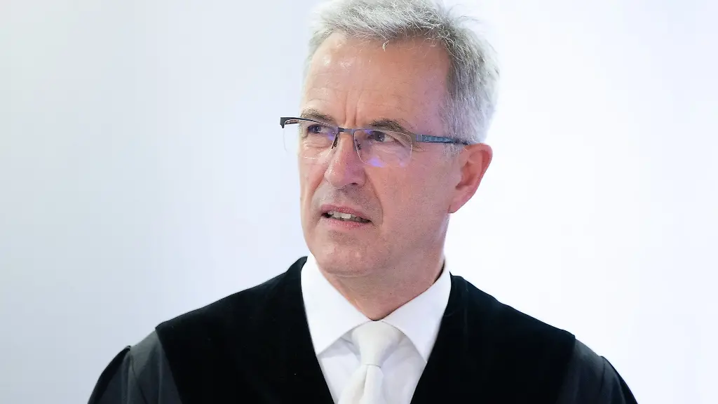 Hanns-Christian-John-Vorsitzender-Richter-am-Verwaltungsgericht