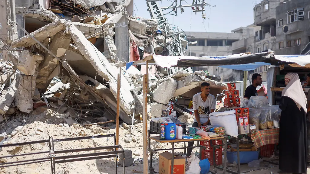 2024-05-22T120540Z-1472114395-RC2IV7A22HMR-RTRMADP-3-ISRAEL-PALESTINIANS-GAZA