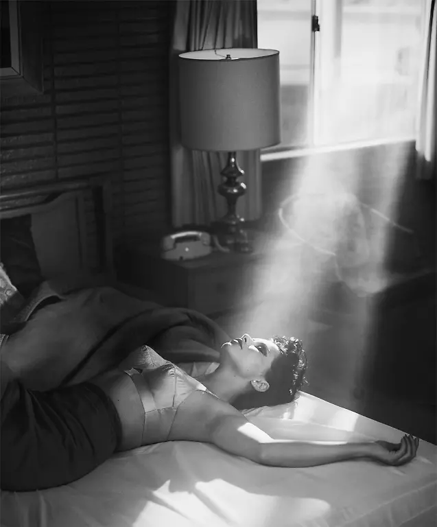 NUR-FUeR-DIE-AUSSTELLUNG-Adriana-Lima-III-LA-2021-Vincent-Peters