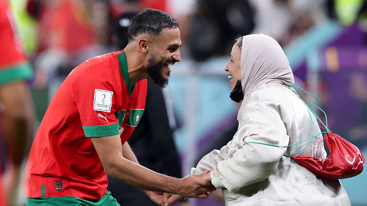 Nach dem Sieg gegen Portugal begannen die Marokkaner zu tanzen.