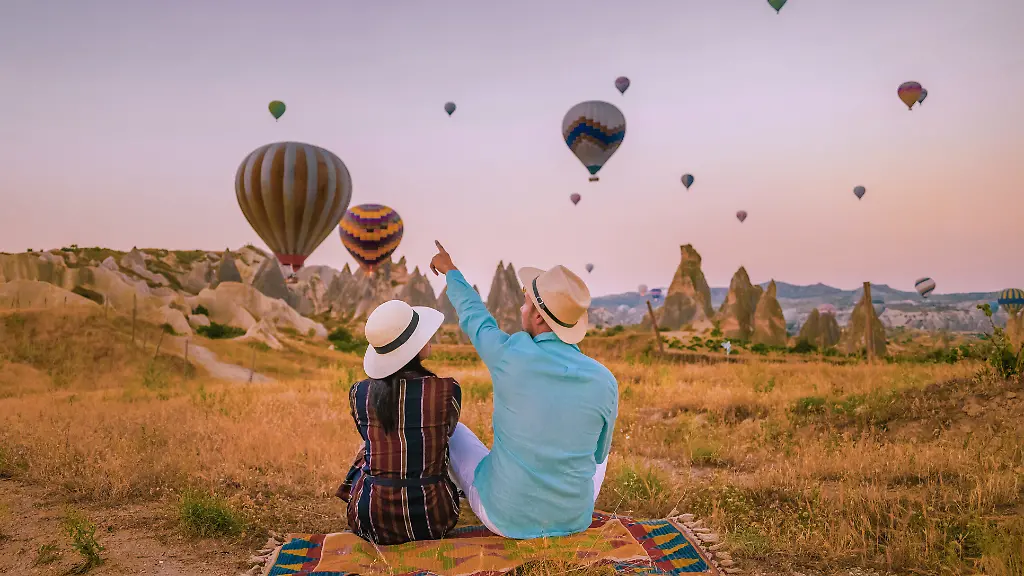 Eine-Reise-nach-Istanbul-und-Kappadokien-lohnt-sich-allein-wegen-der-atemberaubenden-Aussichten