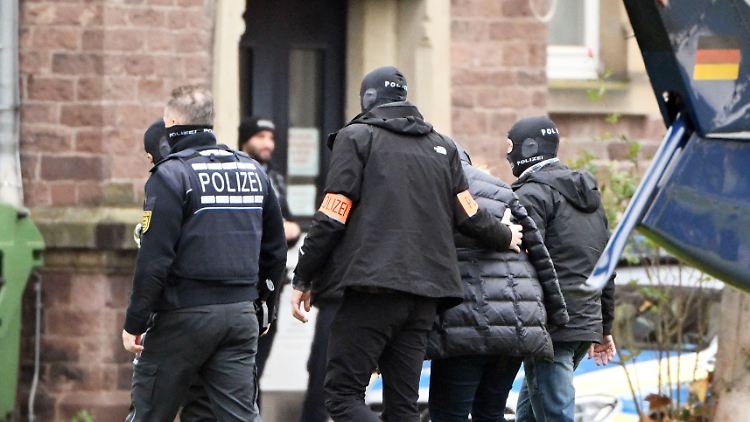 "Die Gefahr war sehr ernst zu nehmen", sagte Innenministerin Faeser zur Aktion gegen "Reichsbürger".