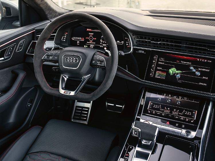 Feine Sportledersessel bieten im Audi RSQ8 sowohl Seitenhalt wie auch langstreckentaugliche, kommode Sitzflächen.