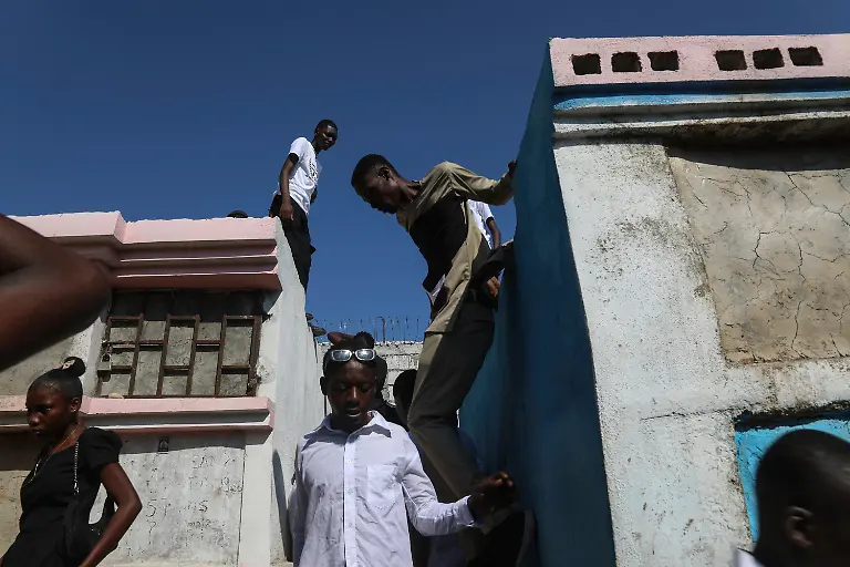 c927e65aa778446557715ee719a7a4af