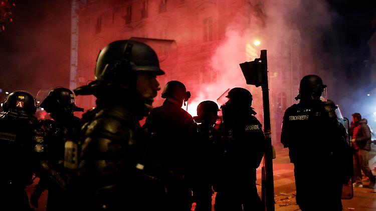 Die Polizei ist in erhöhter Alarmbereitschaft.