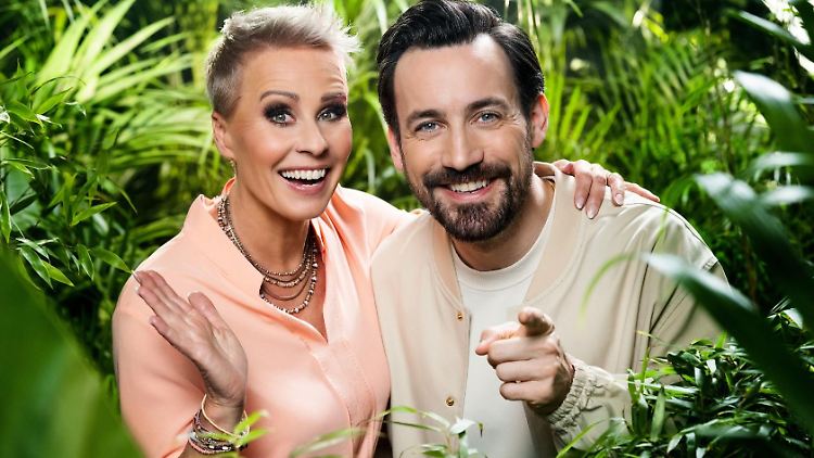 Jippie, bald geht es los: Sonja Zietlow und Jan Köppen - das neue Dschungel-Dreamteam.