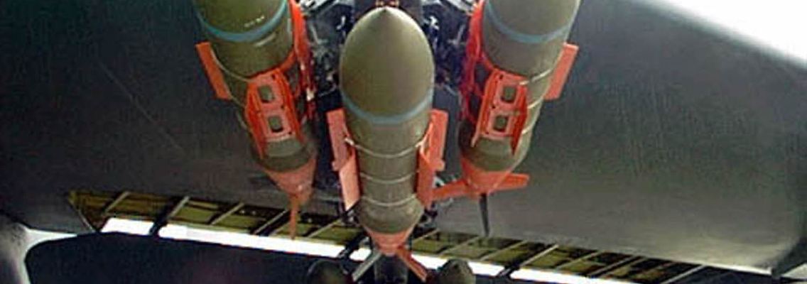 2001-12-05T000000Z_1007133131_RP2DRIQTZLAB_RTRMADP_3_ATTACK-MILITARY-DEATH.JPG