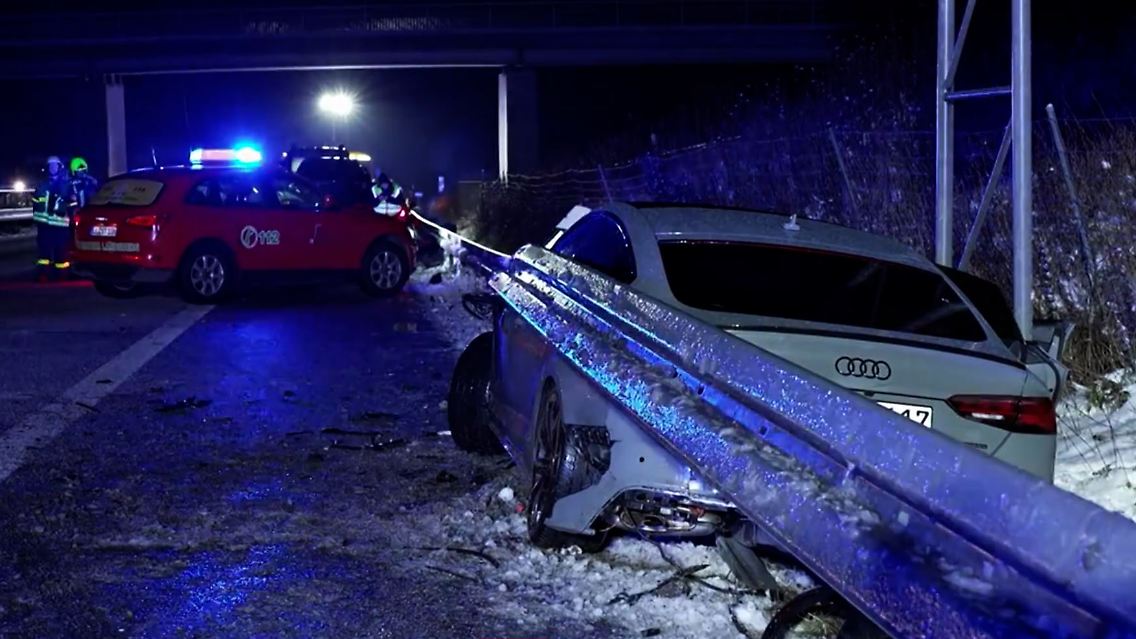 bayern-eisregen-glaette.JPG