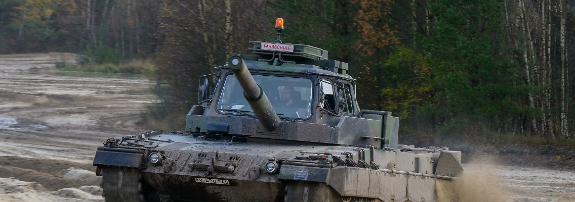 385762442.jpg