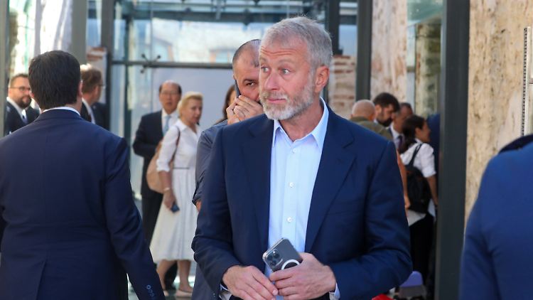 Auch Roman Abramowitsch fordert von der EU Schadenersatz.