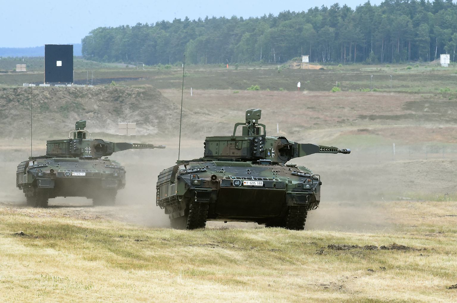 k-mpfer-sp-her-bauarbeiter-diese-arten-von-panzern-gibt-es-n-tv-de