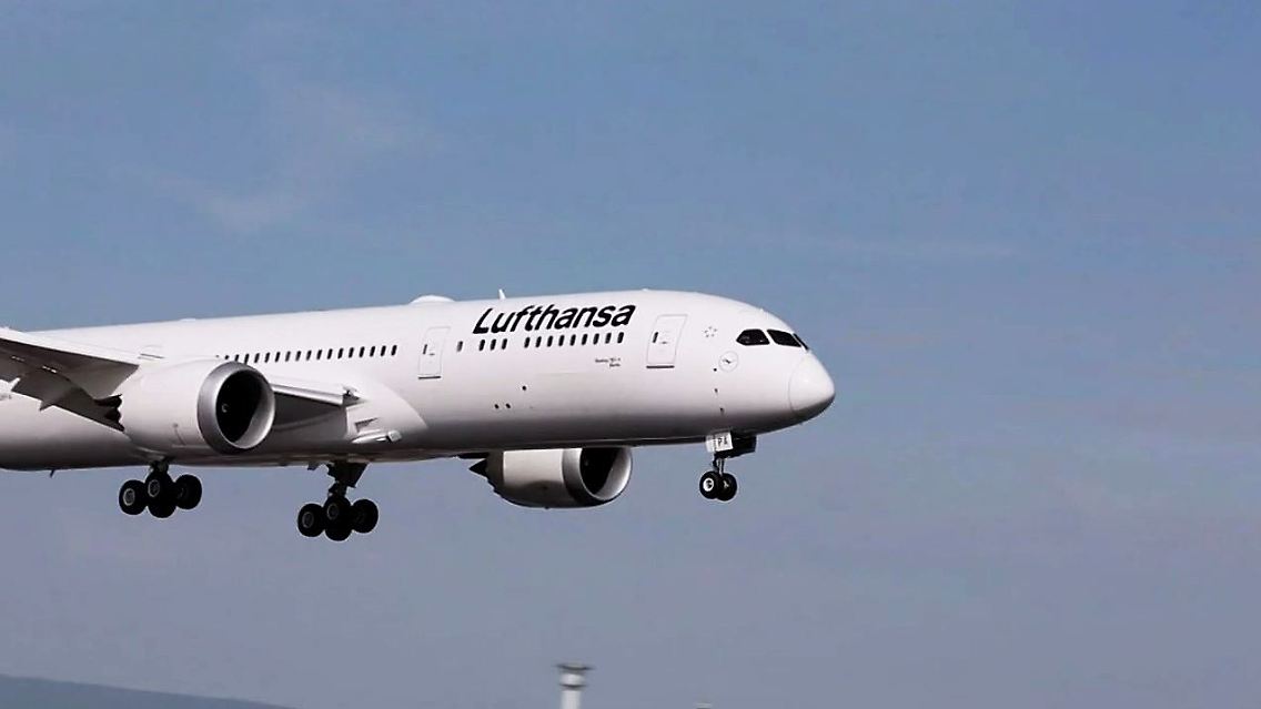Lufthansa.JPG