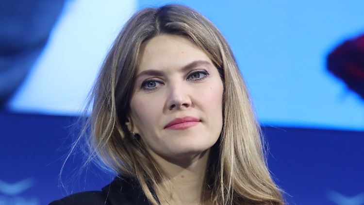 Soll nach Medienberichten ihren Lebensgefährten und einen italienischen Europaabgeordneten beschuldigen: Eva Kaili. 