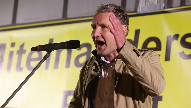Gibt nach Aussage von Verfassungsschutz-Präsident Haldenwang mittlerweile in der AfD den Ton an: Thüringens Landeschef Björn Höcke. 