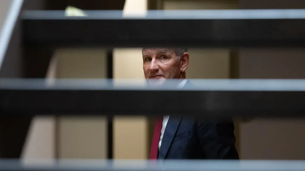 1fd3d824f5835f1facae6859ad2a54b0