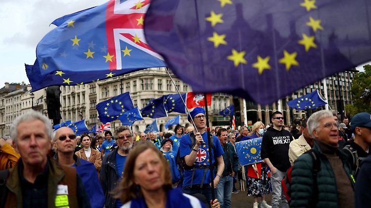Demonstranten fordern im Oktober in London den Wiedereintritt Großbritanniens in die EU. 