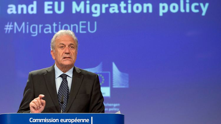 Der EU-Kommission geht es nun vor allem um Treffen von Avramopoulos mit amtierenden EU-Kommissaren im November 2021.