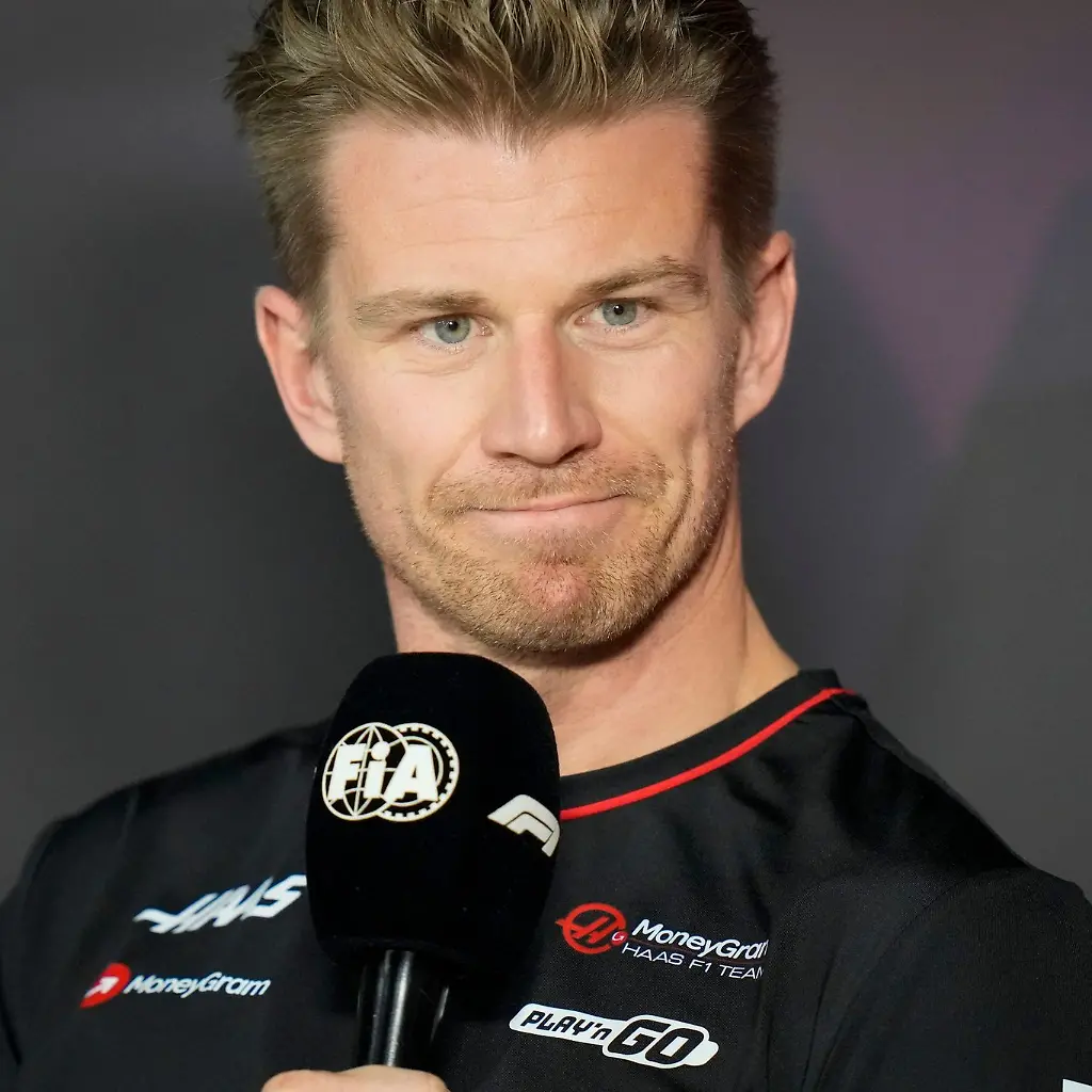 Hat-ausgiebig-im-Simulator-trainiert-Nico-Huelkenberg