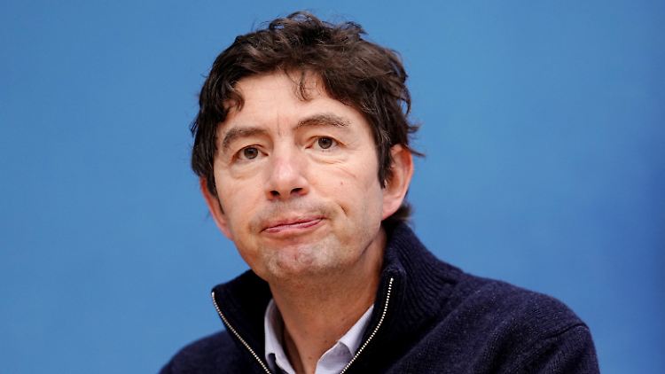 Selbst an einen Mutationssprung von Sars-CoV-2 glaubt Virologe Drosten nicht mehr.