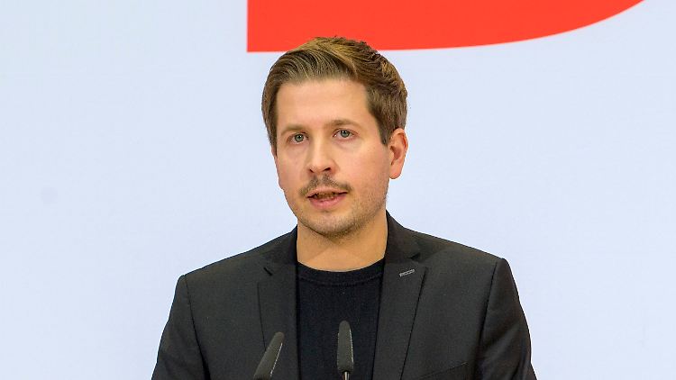 "Keine Alleingänge": Die SPD werde die Ukraine weiter mit Waffenlieferungen unterstützen, betont Kühnert.