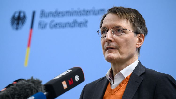 Hält ein sofortiges Ende aller Corona-Maßnahmen für "leichtsinnig": Bundesgesundheitsminister Karl Lauterbach.