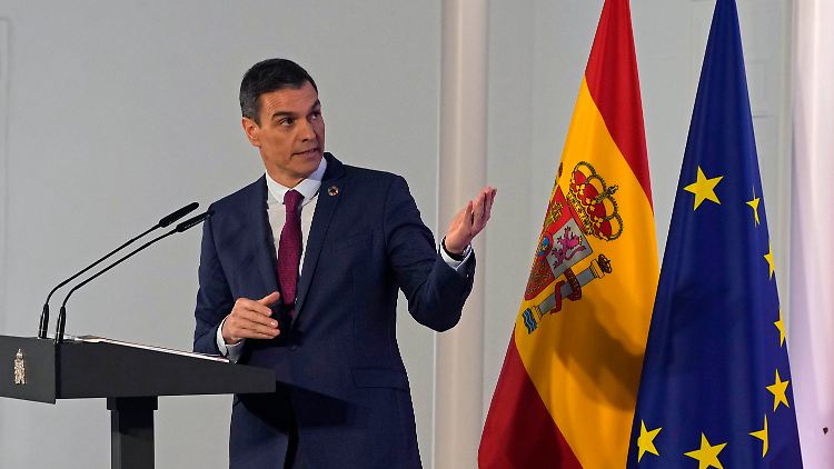 Regierungschef Sanchez kündigte ein weiteres Milliarden-Paket an.