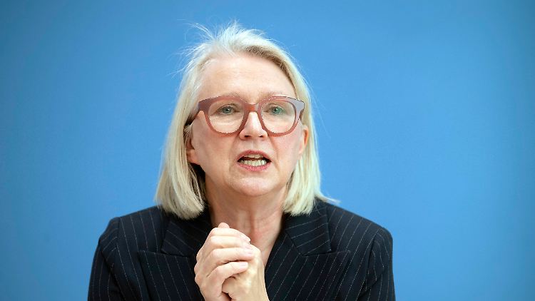 Schnitzer moniert die Ungleichbehandlung von Firmen und anderen Erbschaften. 