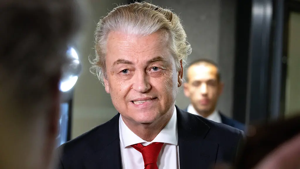 a615f9985a2f54c400dcd3c4d6489b97