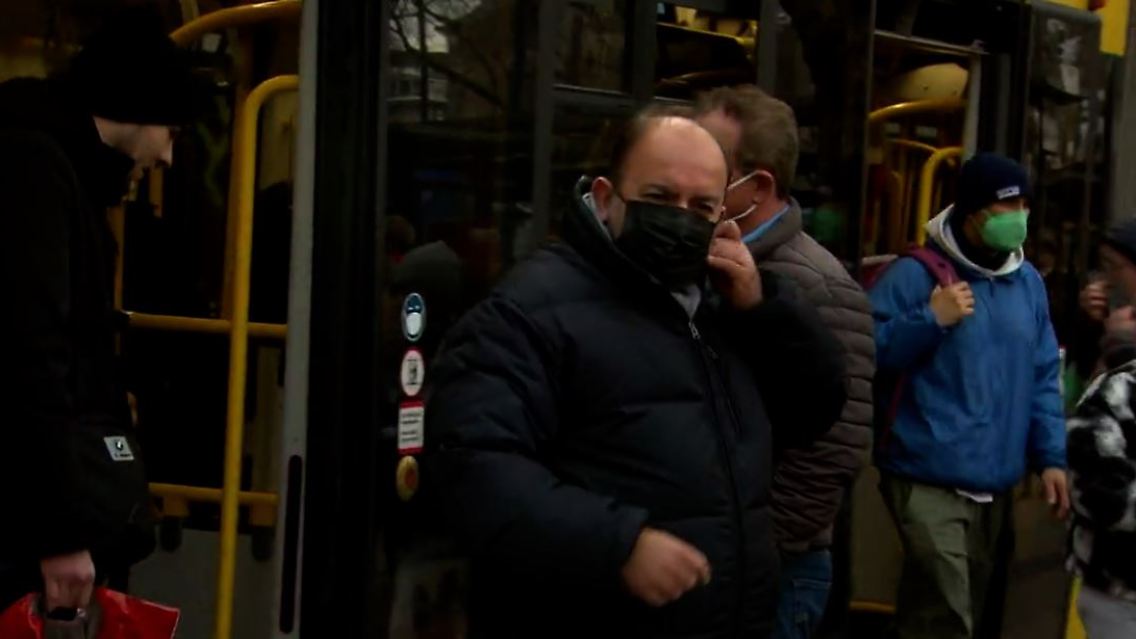 MaskeBus.JPG