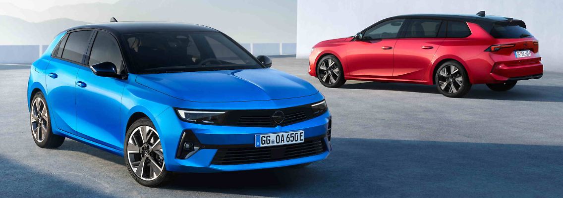 Opel_Astra_Electric_1.jpg