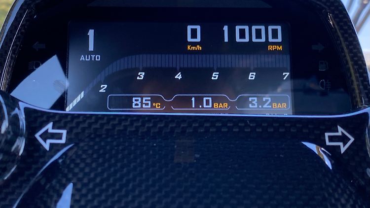 Unter optimalen Bedingungen soll der Dallara Stradale in unter 3,3 Sekunden auf 100 km/h beschleunigen.