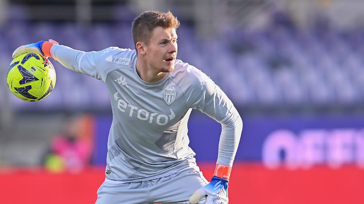Ist glücklich, wie es gerade läuft: Alexander Nübel.