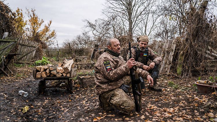 Ukrainische Soldaten sind in den vergangenen Wochen rund um Kreminna auf erbitterten russischen Widerstand gestoßen.