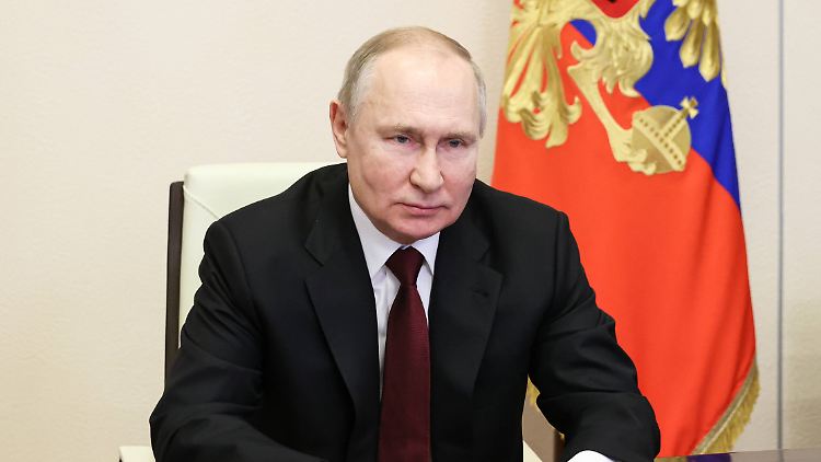 Putin, der seit fast 23 Jahren in Russland an der Macht ist, verfolgt die Modernisierung der russischen Streitkräfte als eine seiner Prioritäten. 