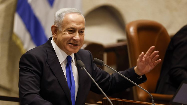 Nach eineinhalb Jahren führt Netanjahu wieder die Regierungsgeschäfte in Israel.