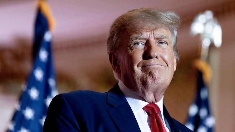 Trump wehrte sich vor Gericht und bemühte verschiedene Instanzen, bis ihm nur noch der Gang vor den Supreme Court blieb.